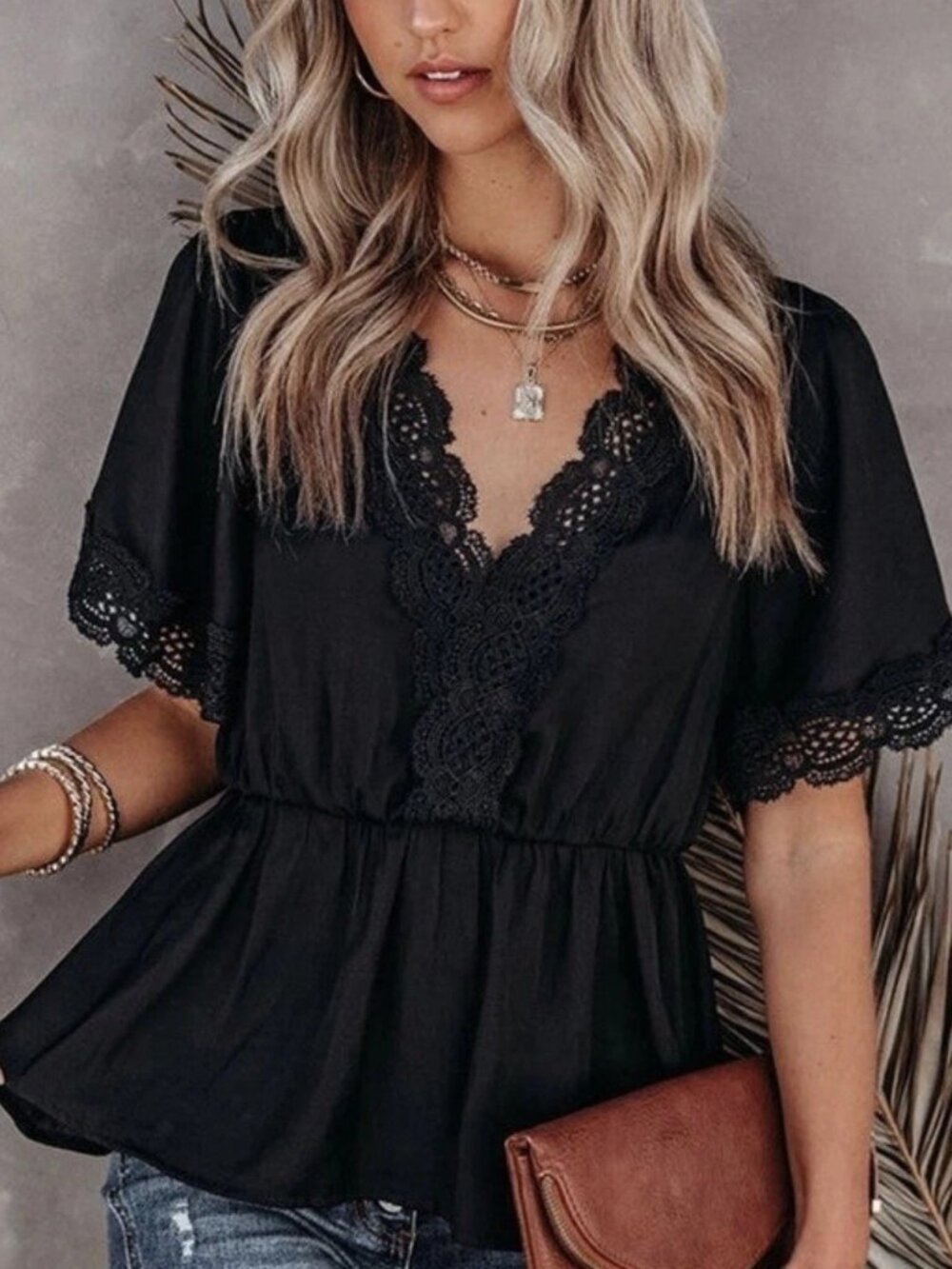 Black Lace Trim Short Sleeve Top Medium Elastic Waist V-Neck Whimsigoth